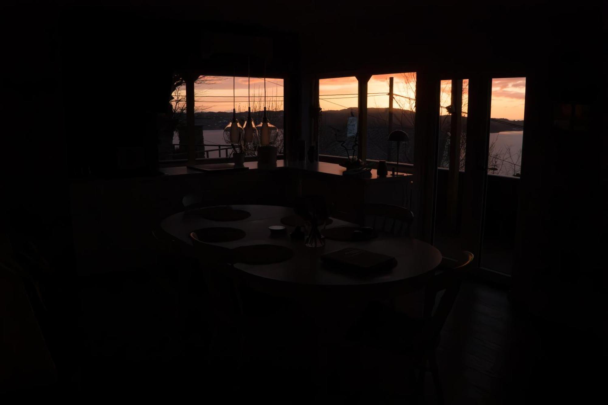 Golden Fjord-View Apartment Берген Екстериор снимка